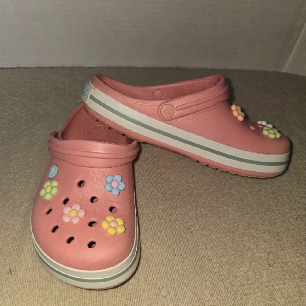 CROCS Crocband Pink with Flower Jibbitz women's slip-on clogs size 8